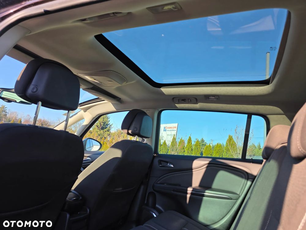 Opel Zafira Tourer 1.4 Turbo Sport - 19