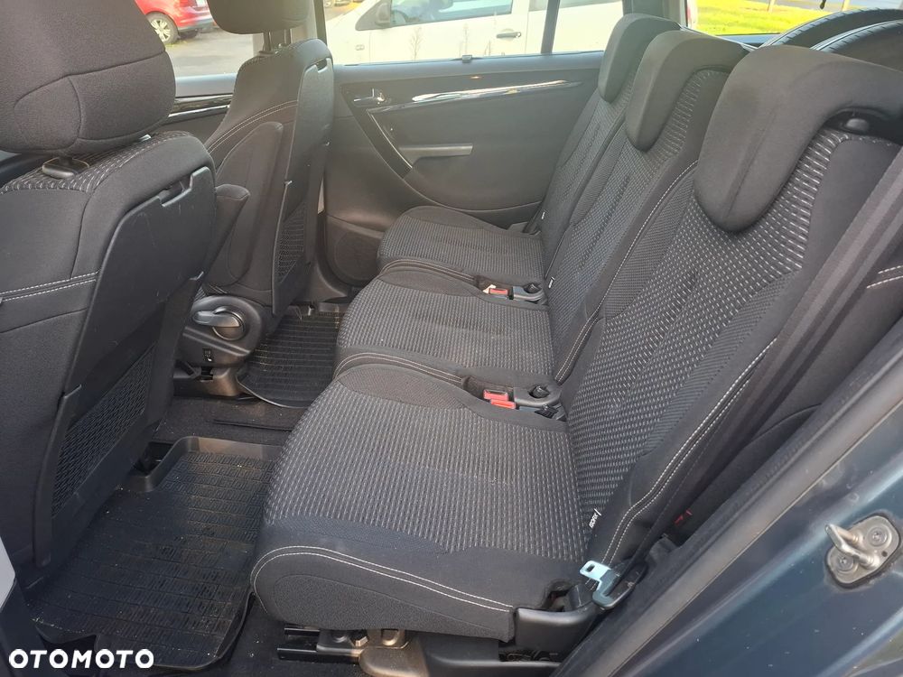 Citroen C4 2011 photo 5