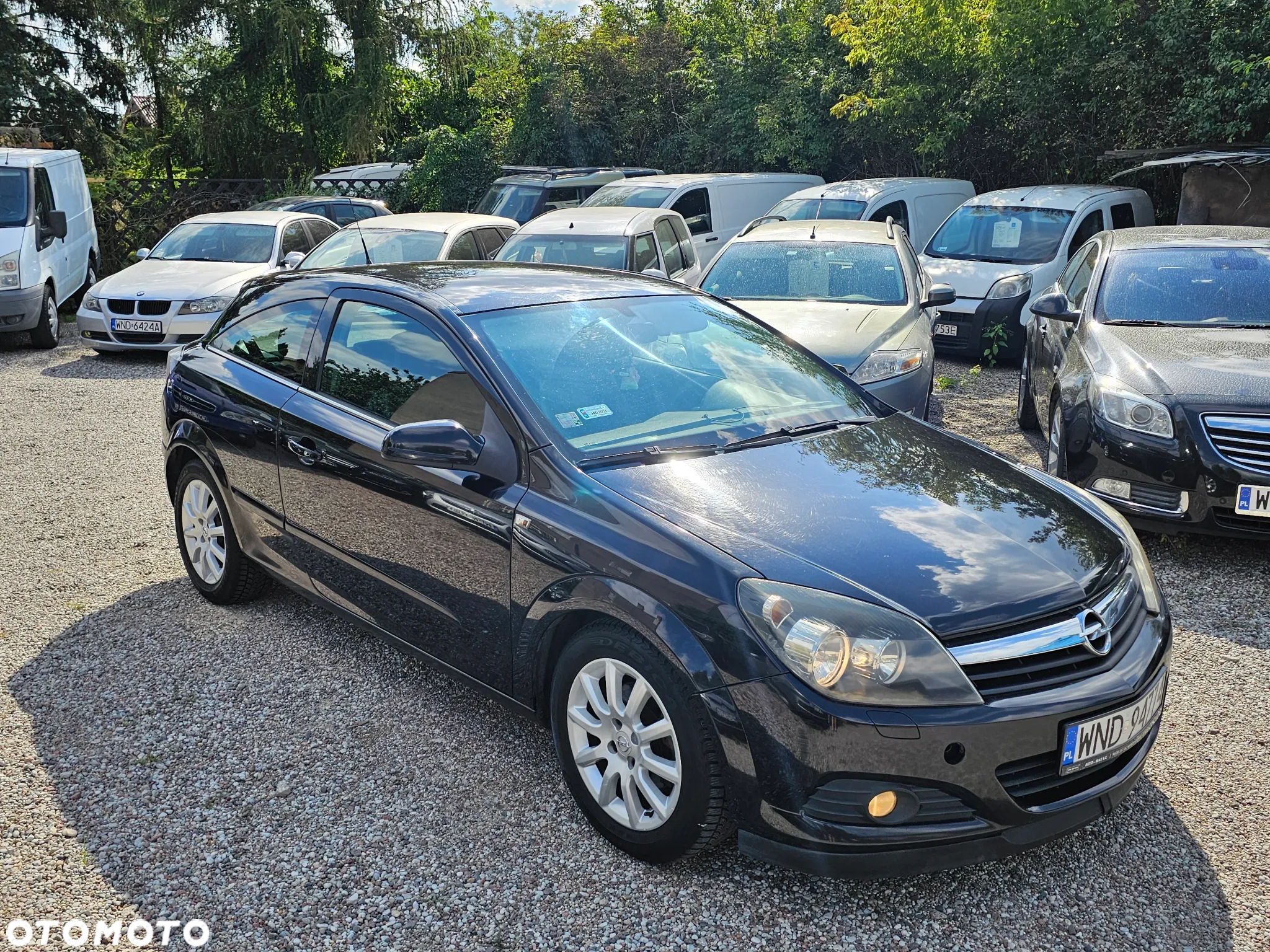 Opel Astra III GTC 1.6 Cosmo - 4