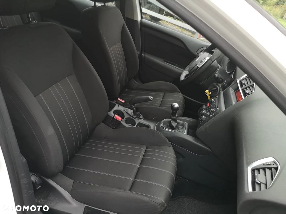 Citroën C4 1.6 HDi Attraction - 20