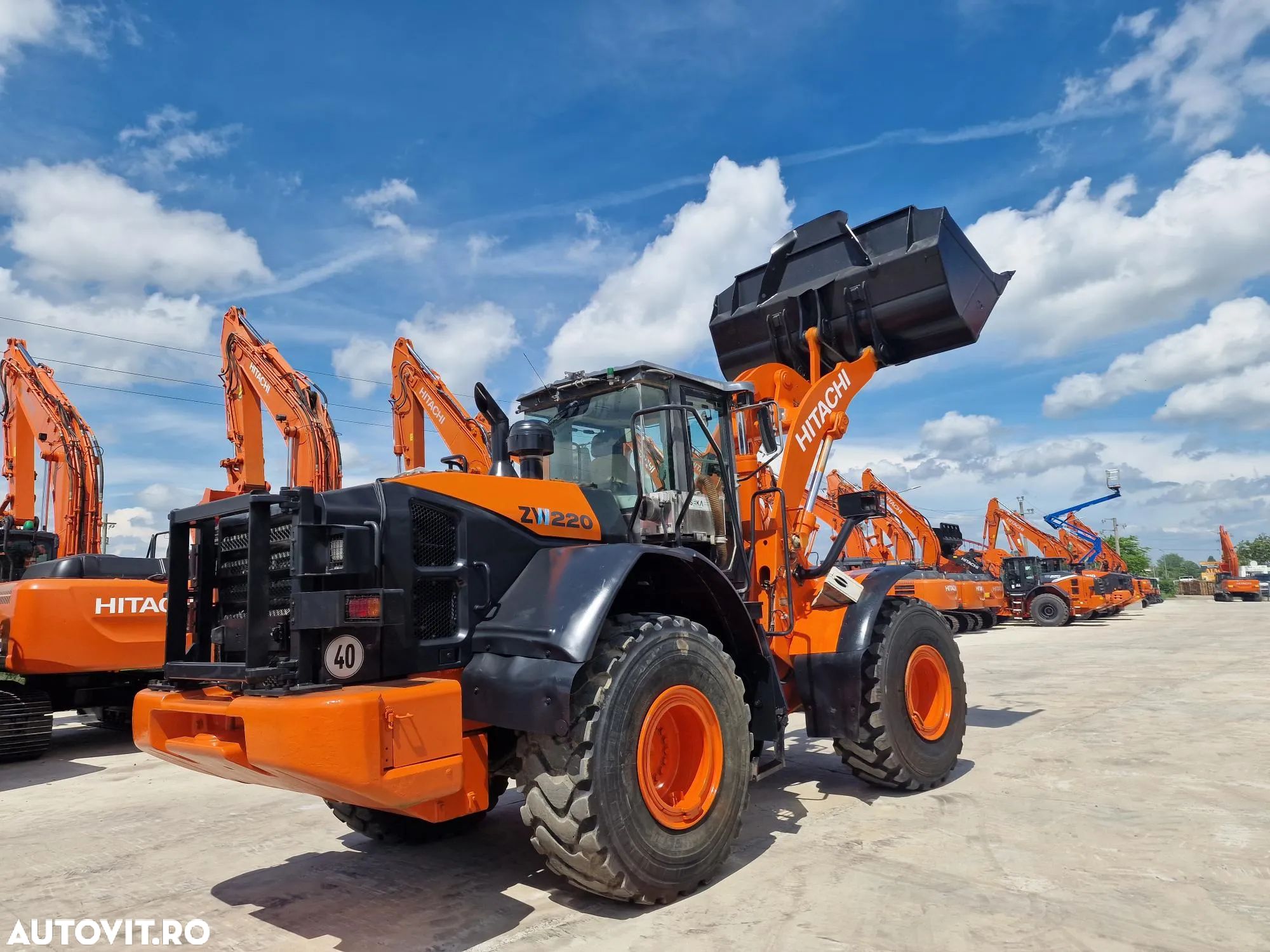 Hitachi ZW220, 8.453h, cupa 3,5mc, 2 Anv NOI, Gresare automata, Cantar, Camera spate, 18,6t, STARE FOARTE BUNA-PROMOTIE 74900 EUR+Tva - 1