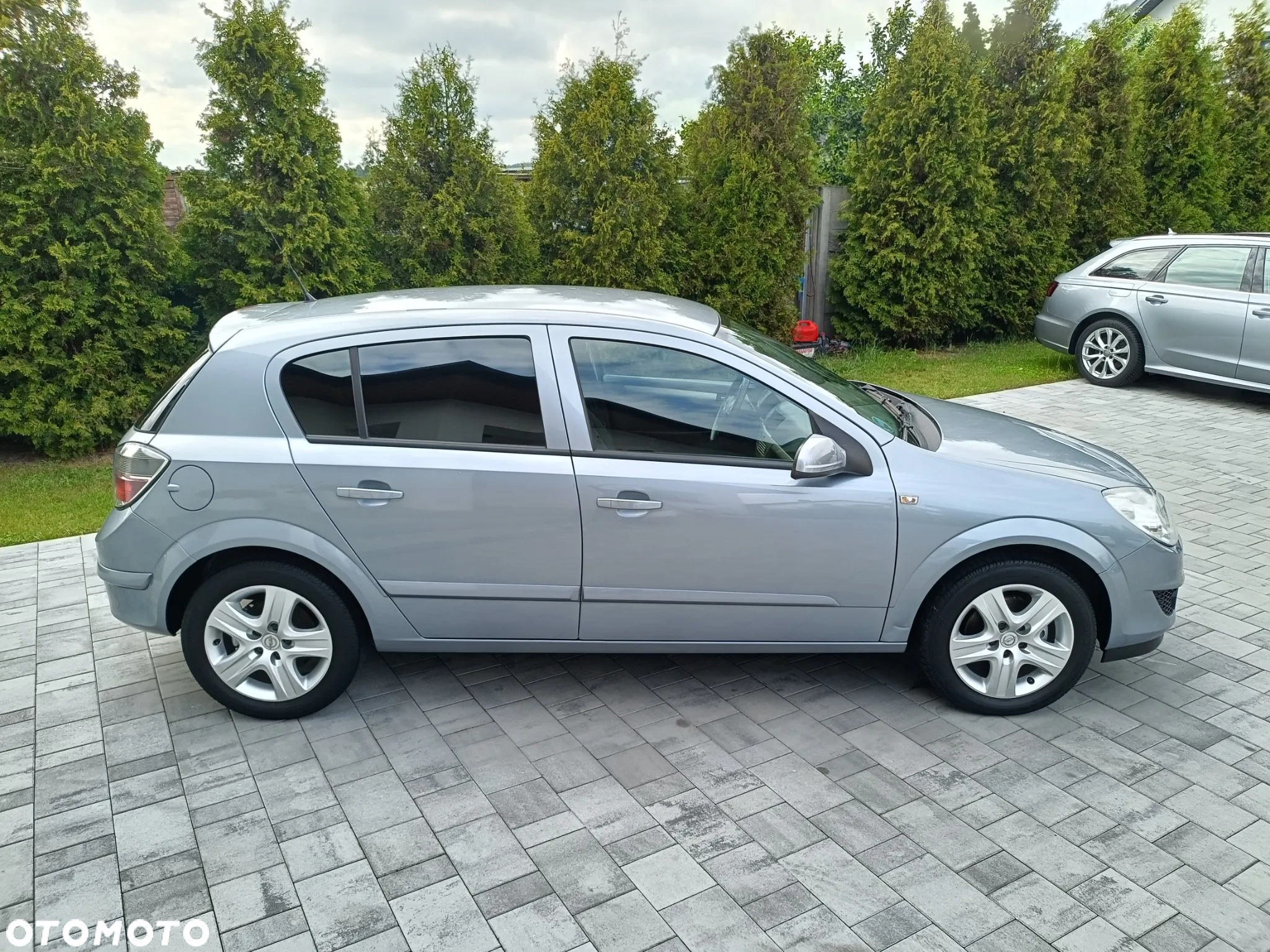 Opel Astra - 16