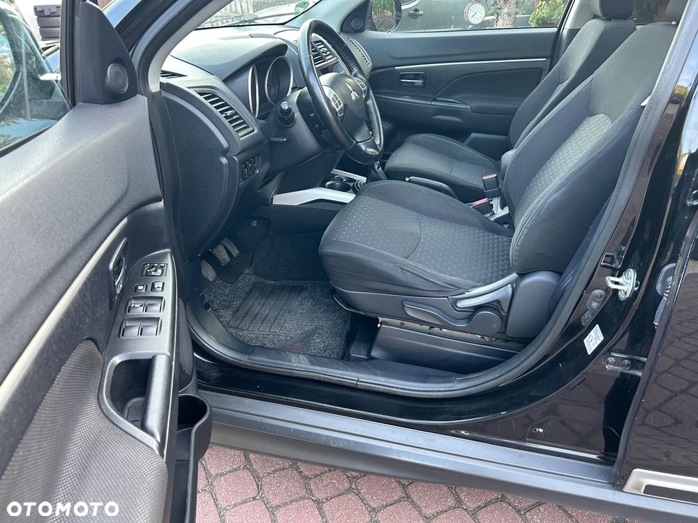 Mitsubishi ASX - 13