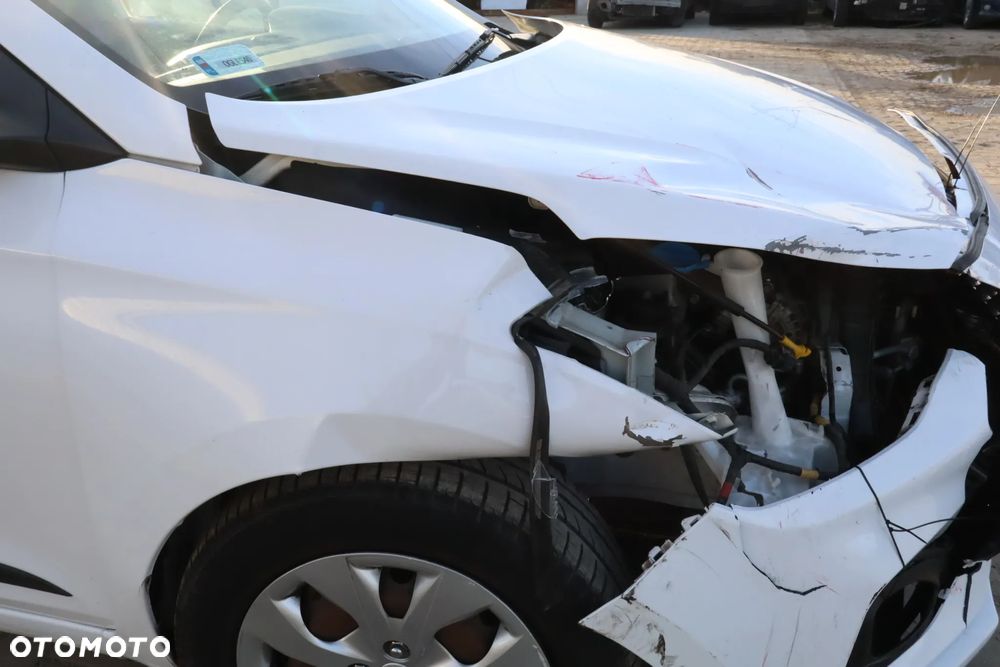 Hyundai i20 1.2 Comfort - 17