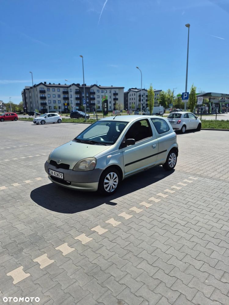 Toyota Yaris 1.0 Luna - 18