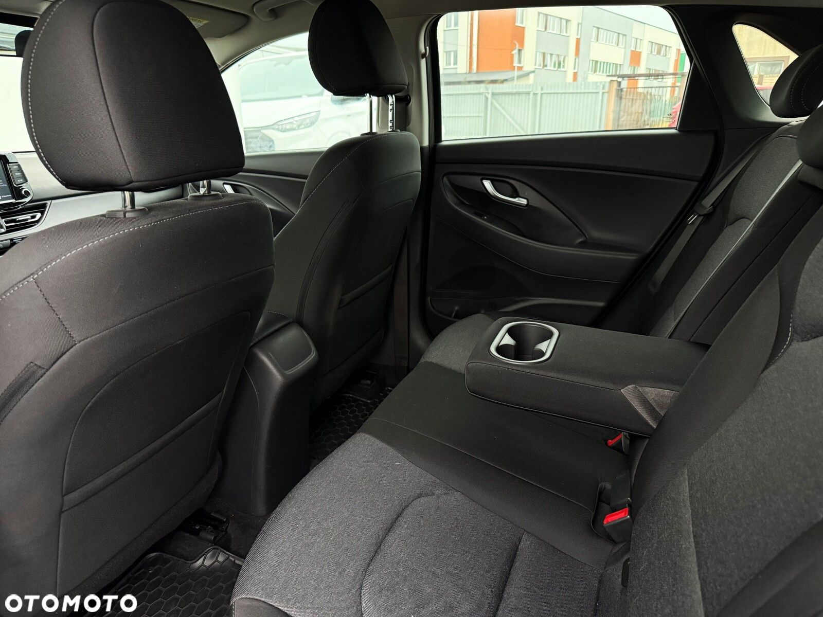 Hyundai i30 1.0 T-GDI Smart DCT - 23