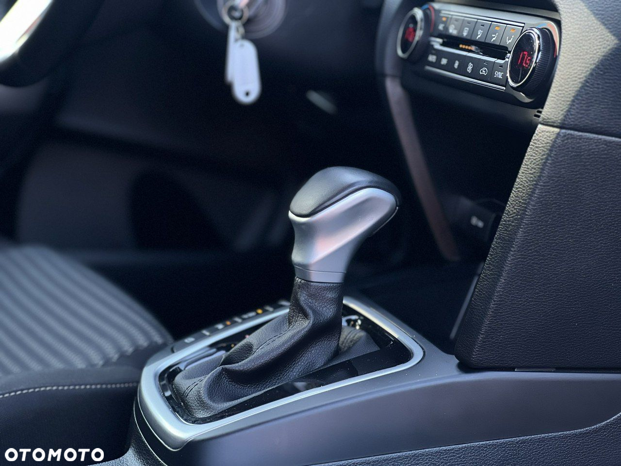 Kia Ceed 1.5 T-GDI M DCT - 25