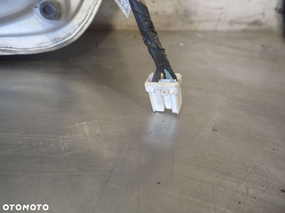 KLAPA TYŁ BAGAŻNIKA CHEVROLET AVEO II 1.2 - 8