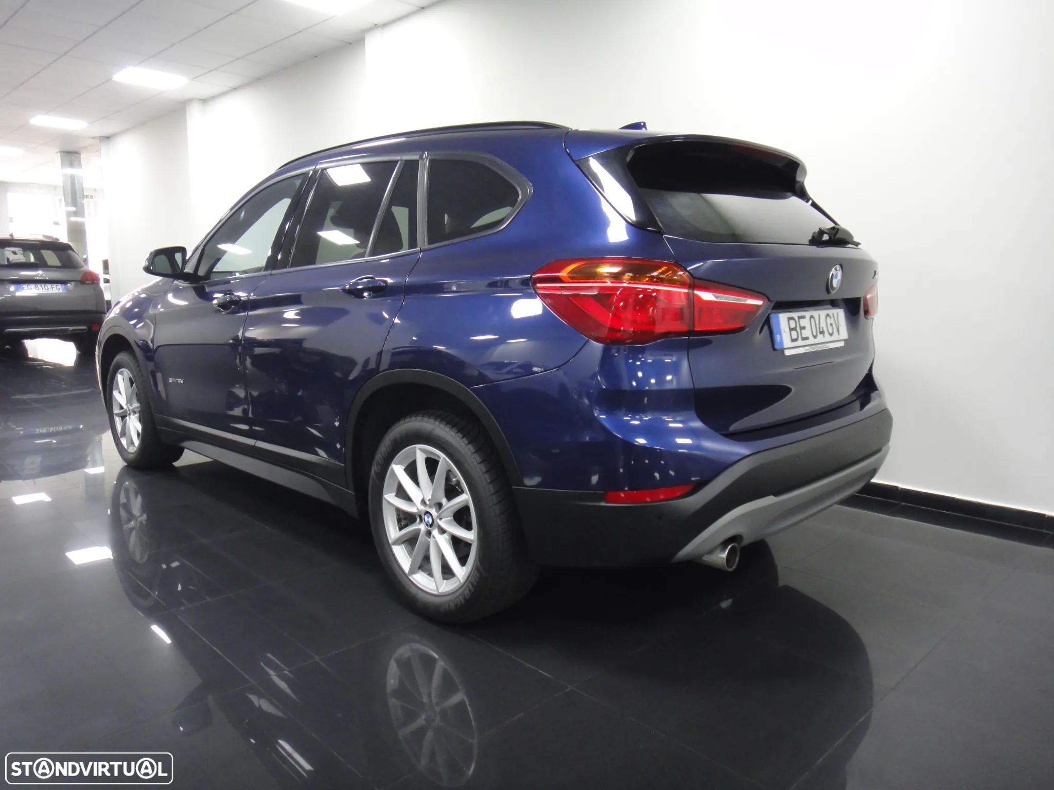 BMW X1 16 d sDrive - 9
