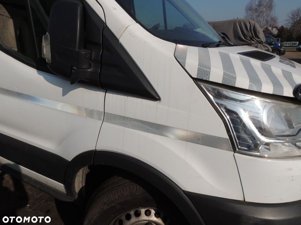 Błotnik prawy Ford Transit MK8 '16 H3L3 - 1