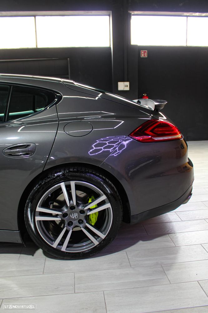 Porsche Panamera S Hybrid - 7