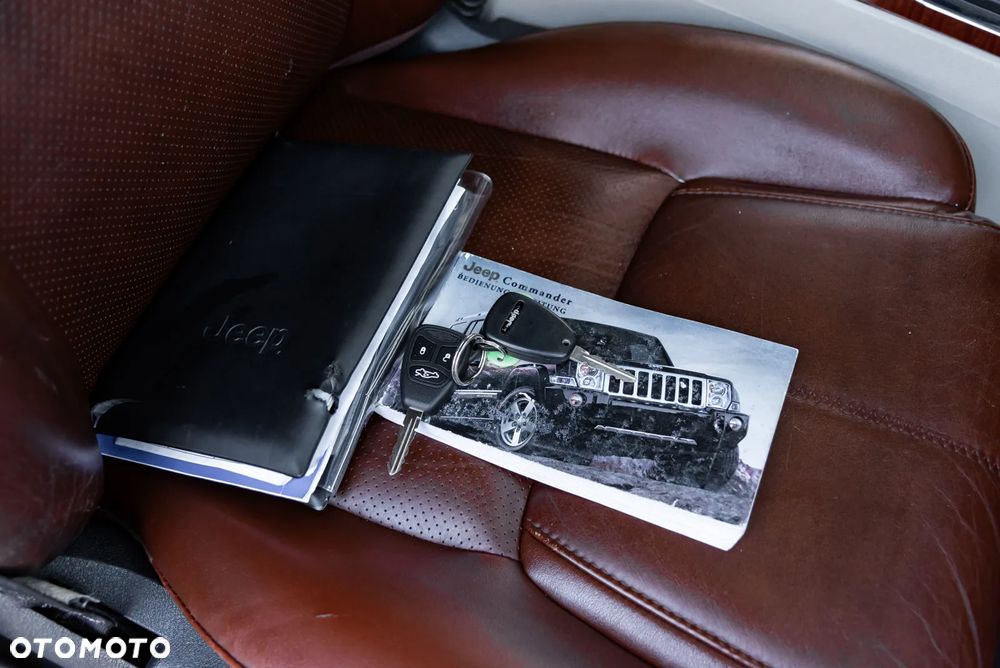Jeep Commander 3.0 CRD DPF Automatik Limited - 39