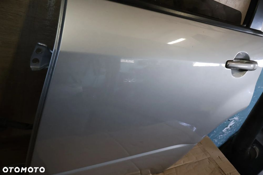 MITSUBISHI OUTLANDER I 03-07 DRZWI LEWE TYŁ TYLNE A31 - 7