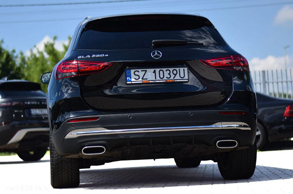 Mercedes-Benz GLA 250 e 8G-DCT AMG Line - 10
