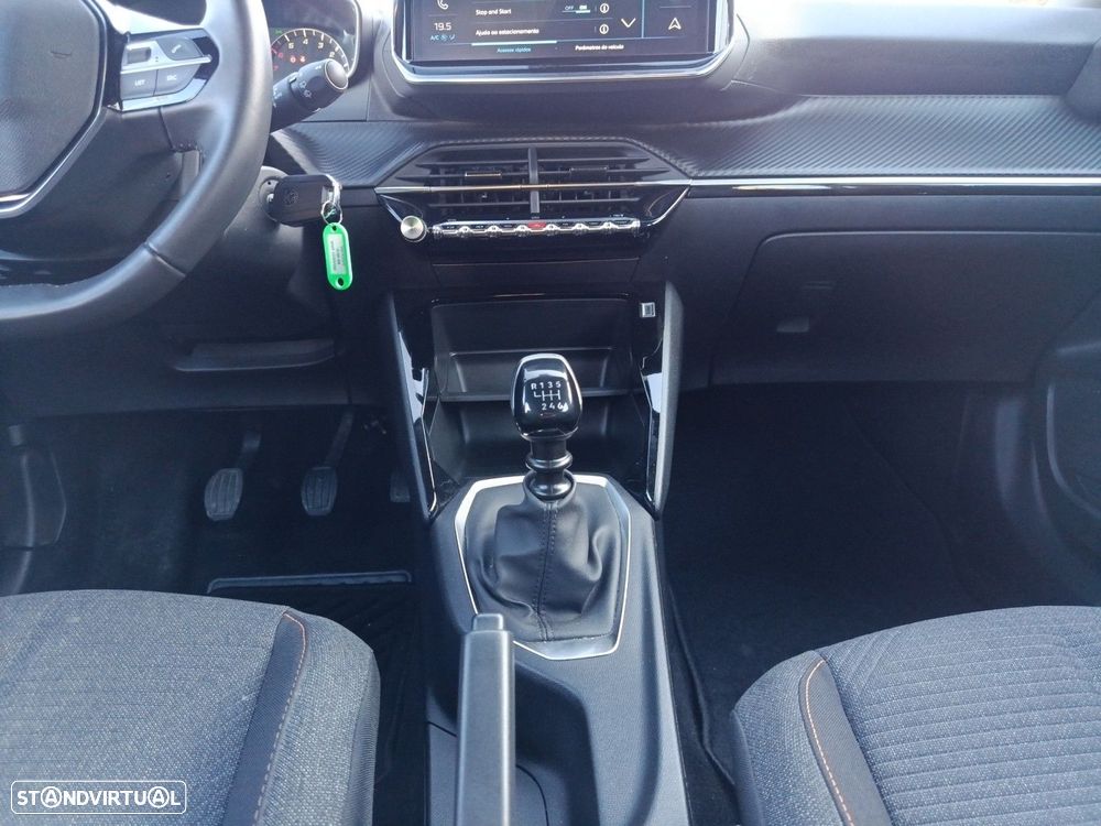 Peugeot 2008 1.2 PureTech Style - 11