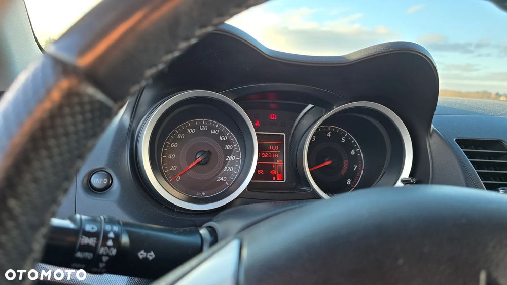 Mitsubishi Lancer 1.8 Instyle - 10