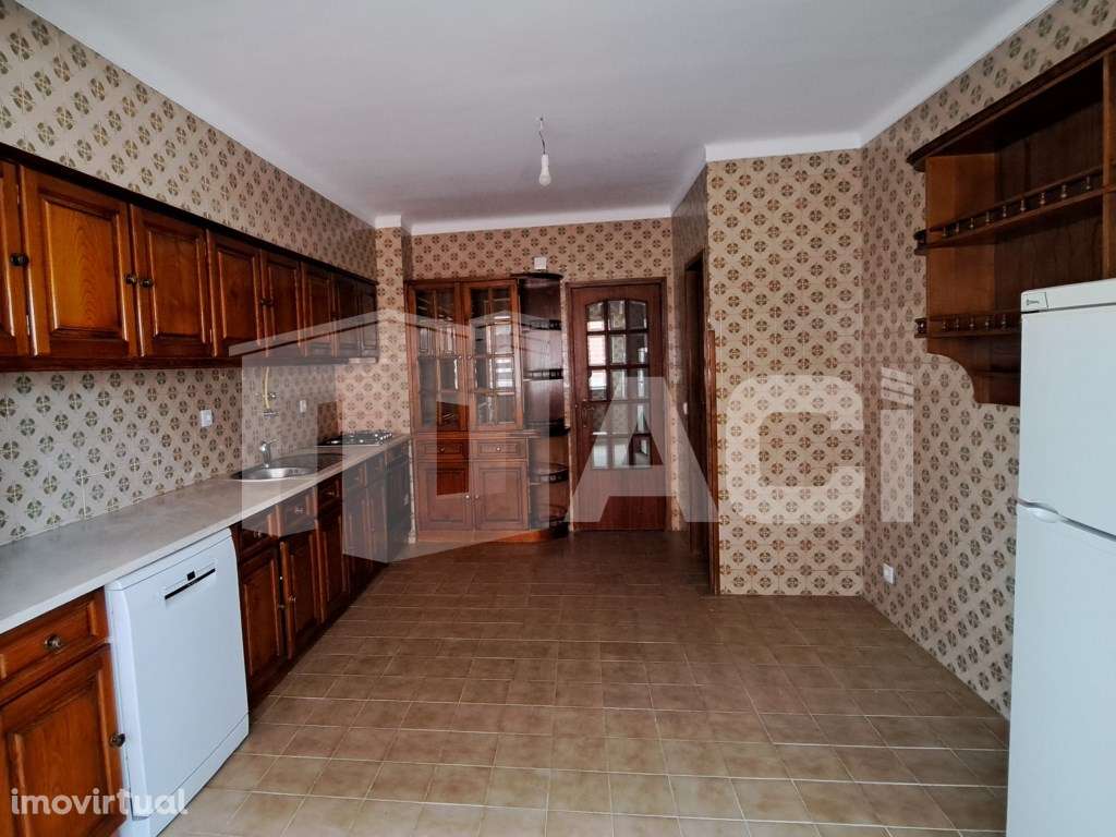 Apartamento T3-AV. MARQUES POMBAL - Grande imagem: 5/20