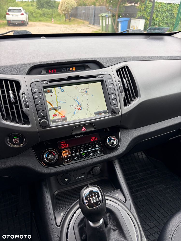 Kia Sportage 2.0 CRDI XL - 10