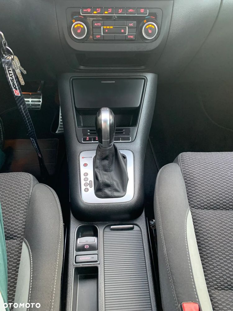 Volkswagen Tiguan 2.0 TDI 4Mot R-Style DSG - 26