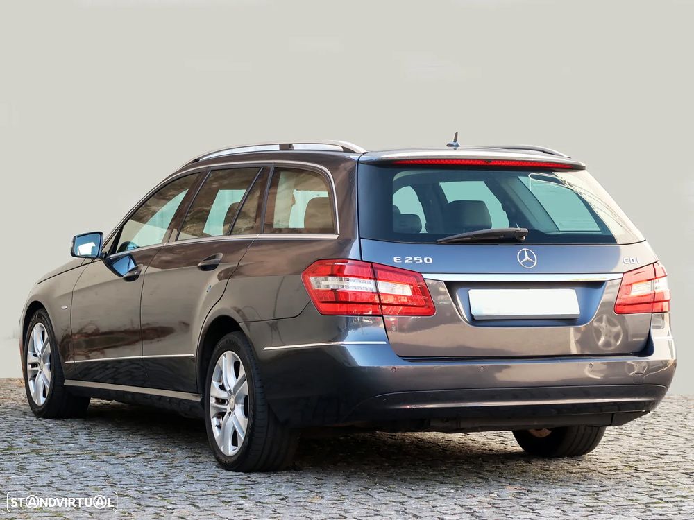 Mercedes-Benz E 250 - 8