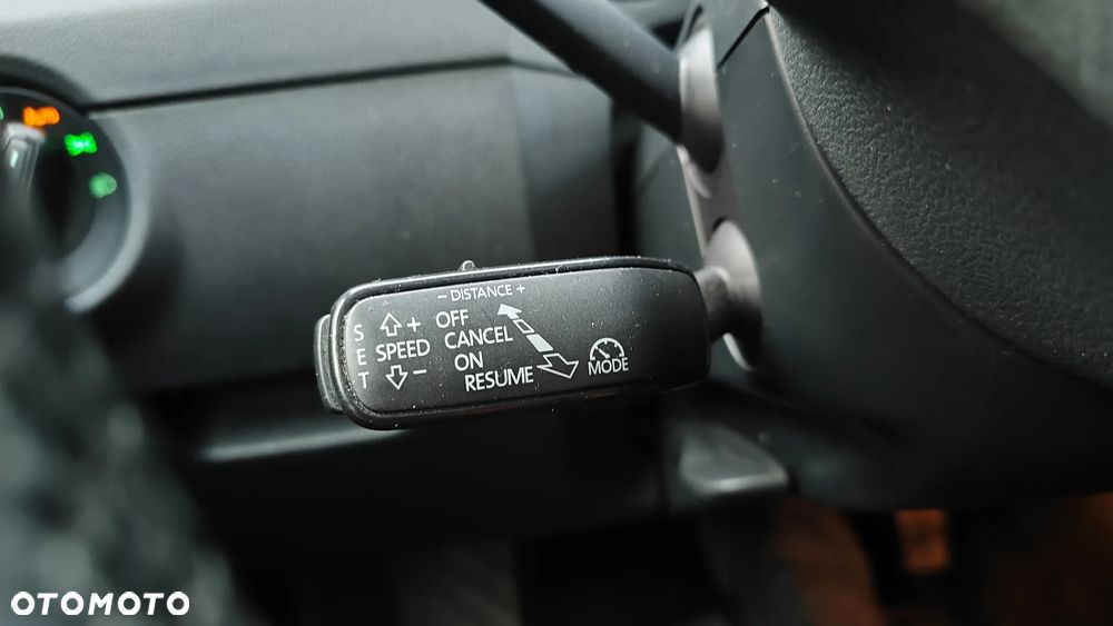 Skoda Octavia 2.0 TDI DSG Premium Edition - 22