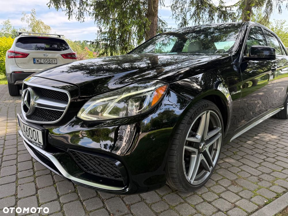 Mercedes-Benz Klasa E 63 AMG S 4-Matic - 3