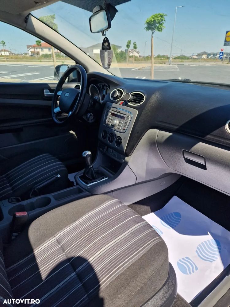 Ford Focus - 4