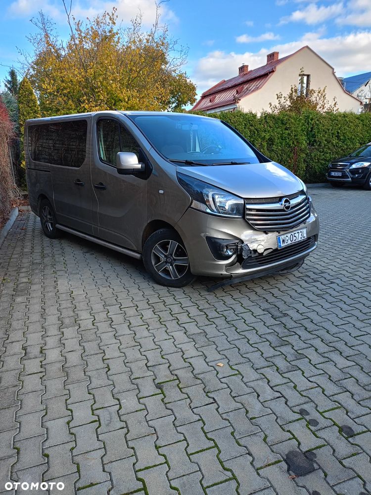 Opel Vivaro - 8