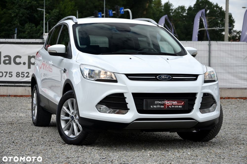 Ford Kuga 2.0 TDCi 4x2 Titanium - 2