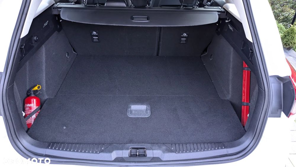 Ford Focus 1.0 EcoBoost Active X - 12