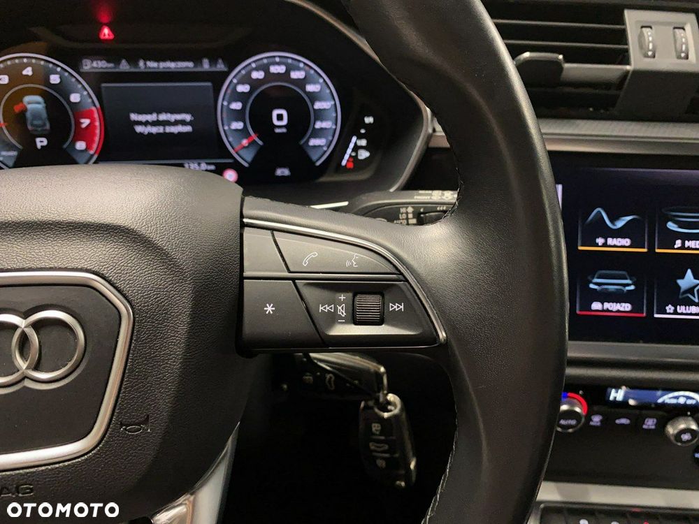 Audi Q3 - 22
