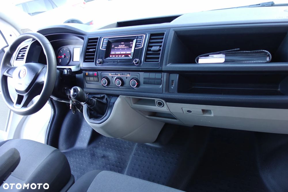 Volkswagen Transporter 2.0 TDI 150 KM T6 Skrzynia Klima Webasto - 16