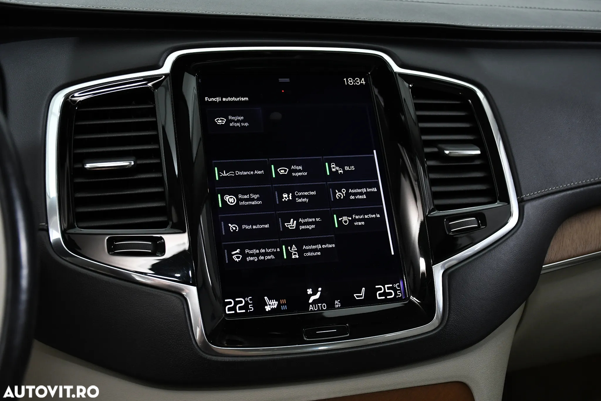 Volvo XC 90 T8 AWD Twin Engine Geartronic Inscription - 33