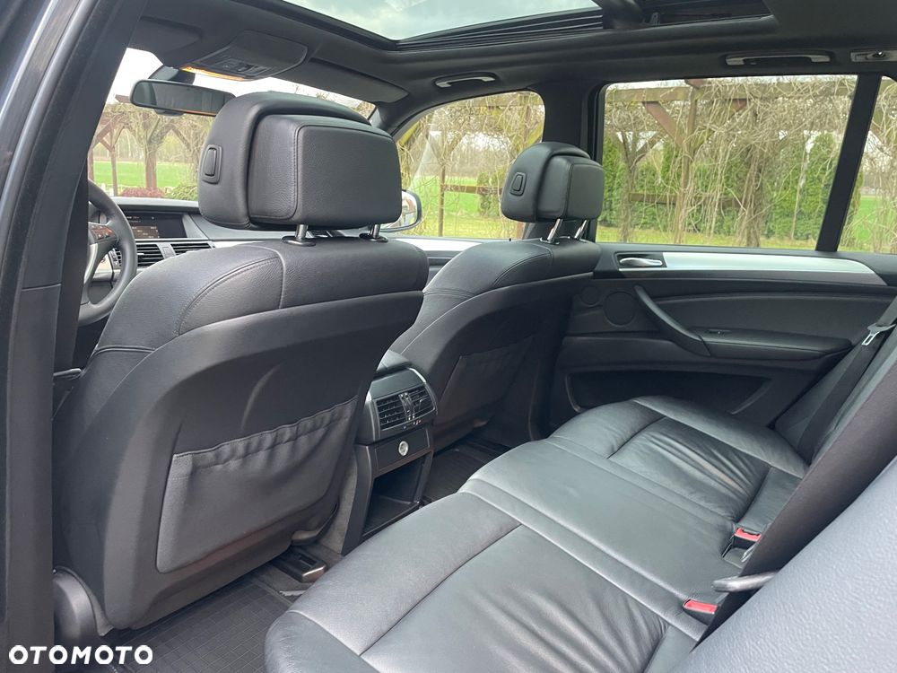 BMW X5 xDrive35d - 18