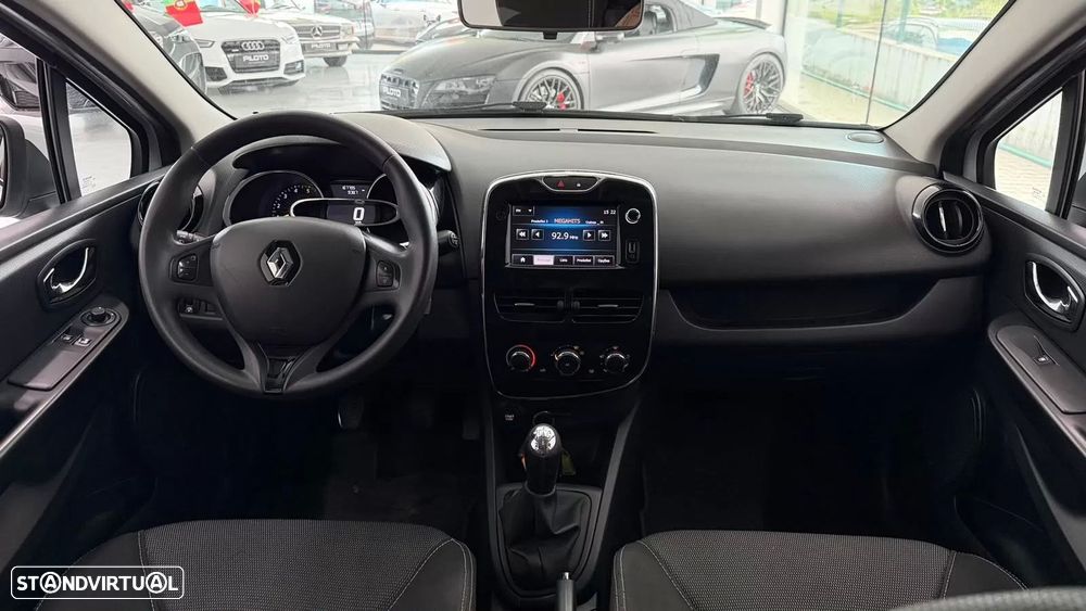 Renault Clio Sport Tourer 1.5 dCi Dynamique S - 13