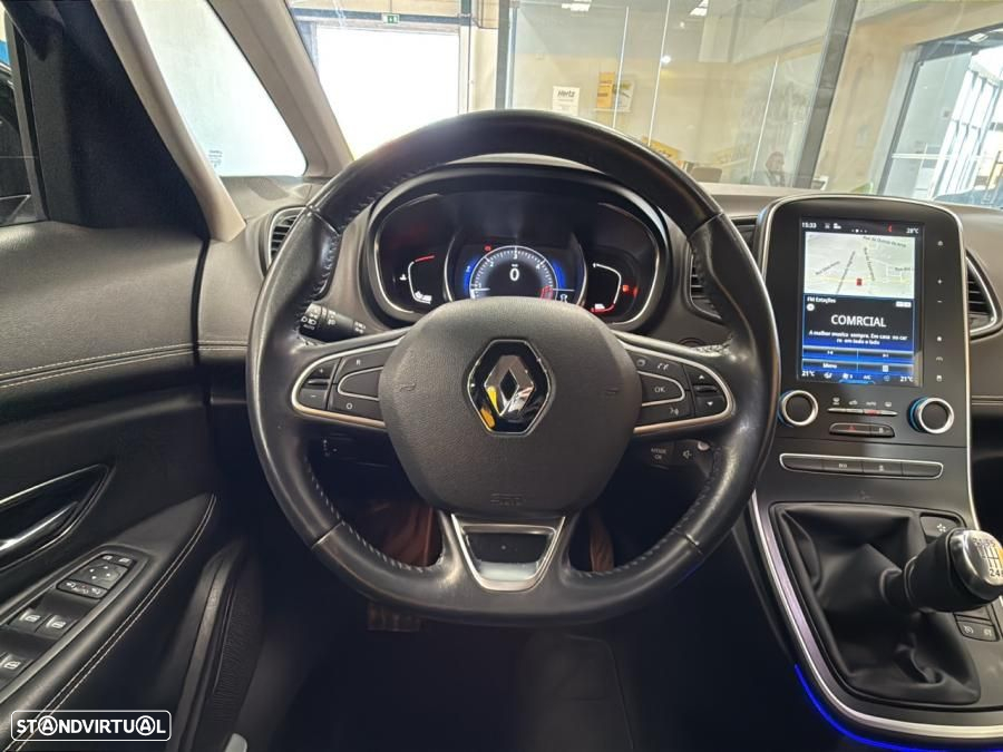 Renault Grand Scénic 1.6 dCi Intens SS - 23