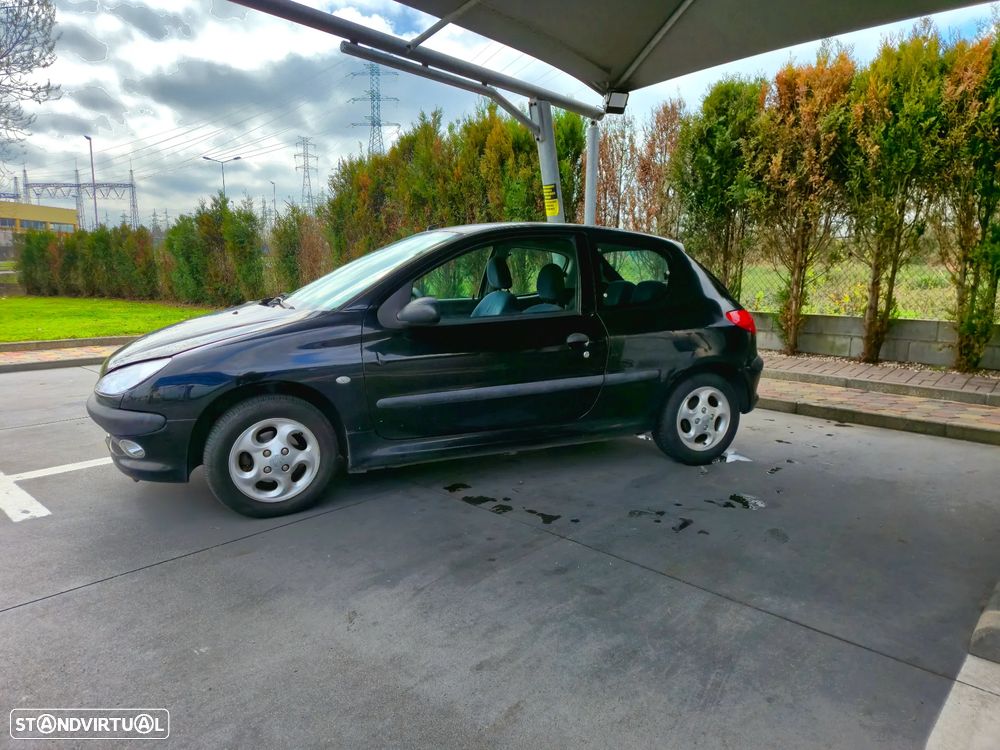 Peugeot 206 1.1 XT - 6