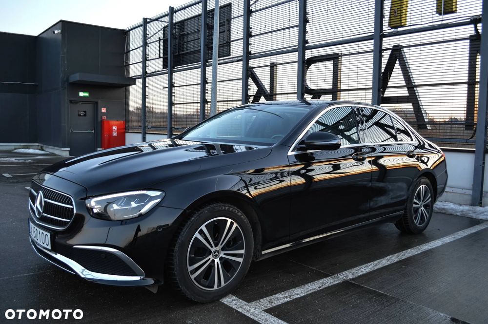 Mercedes-Benz Klasa E 220 d 4Matic 9G-TRONIC Avantgarde - 5