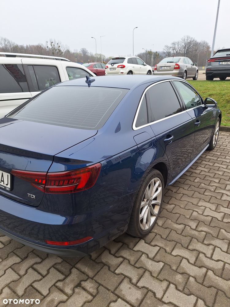 Audi A4 Limousine - 9