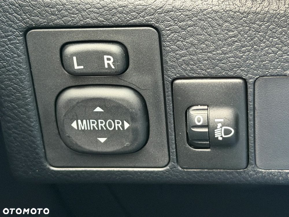 Toyota Auris 1.8 VVT-i Automatik Comfort - 21