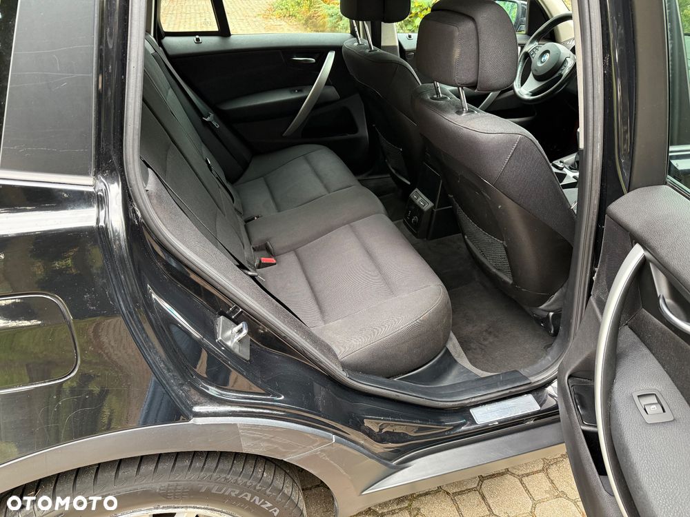 BMW X3 2.0d - 9