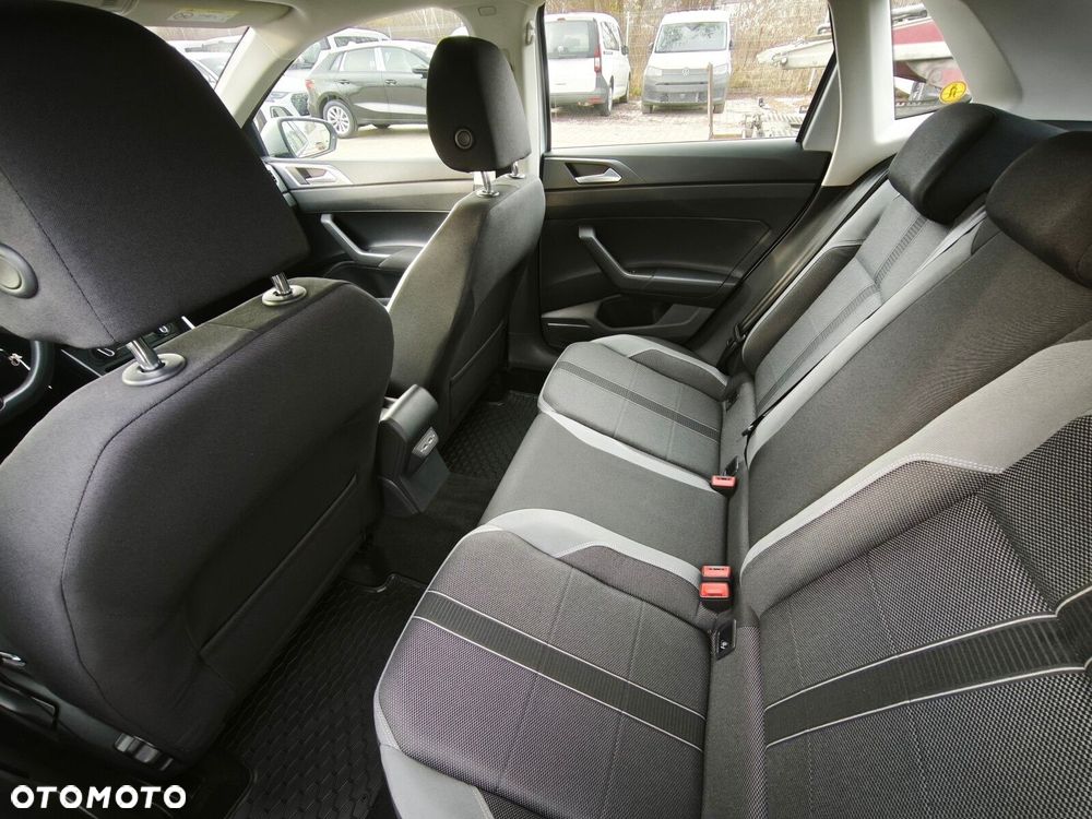 Volkswagen Polo 1.0 TSI Highline - 18