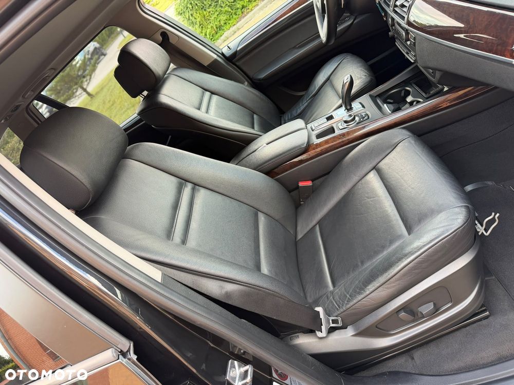BMW X5 3.5d xDrive - 16