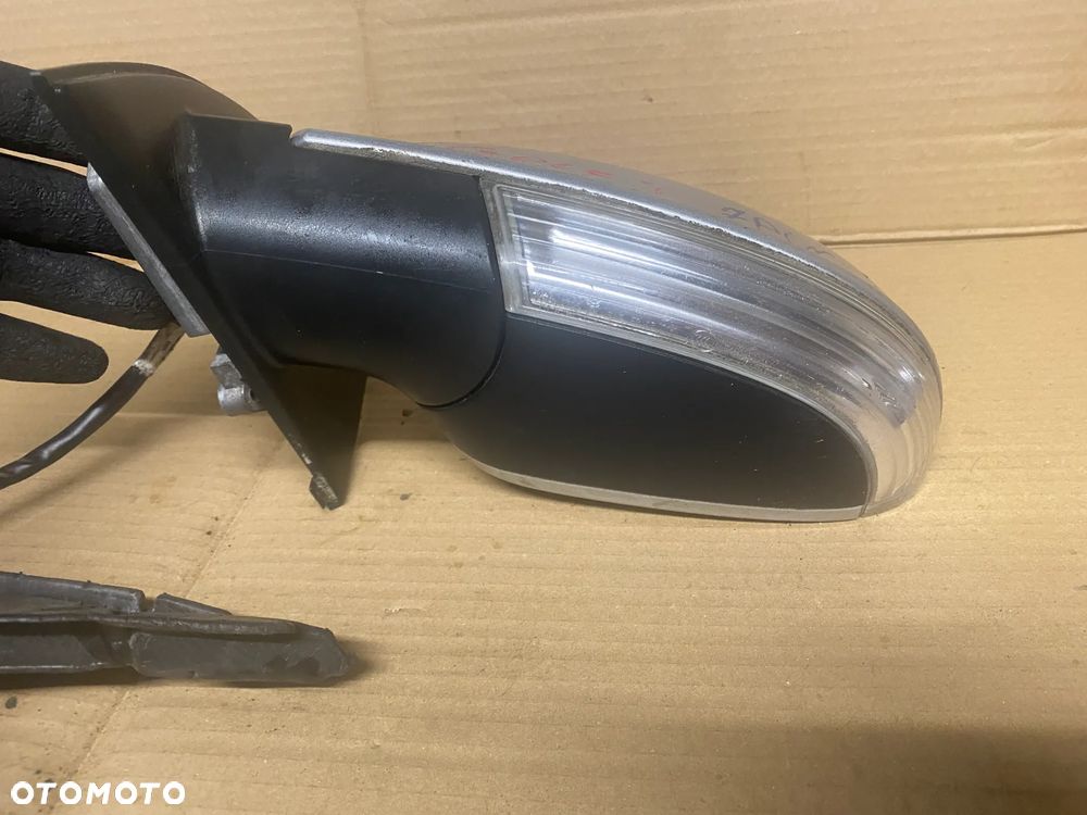 LUSTERKO LEWE 7PIN VOLKSWAGEN VW GOLF V 425201 - 5