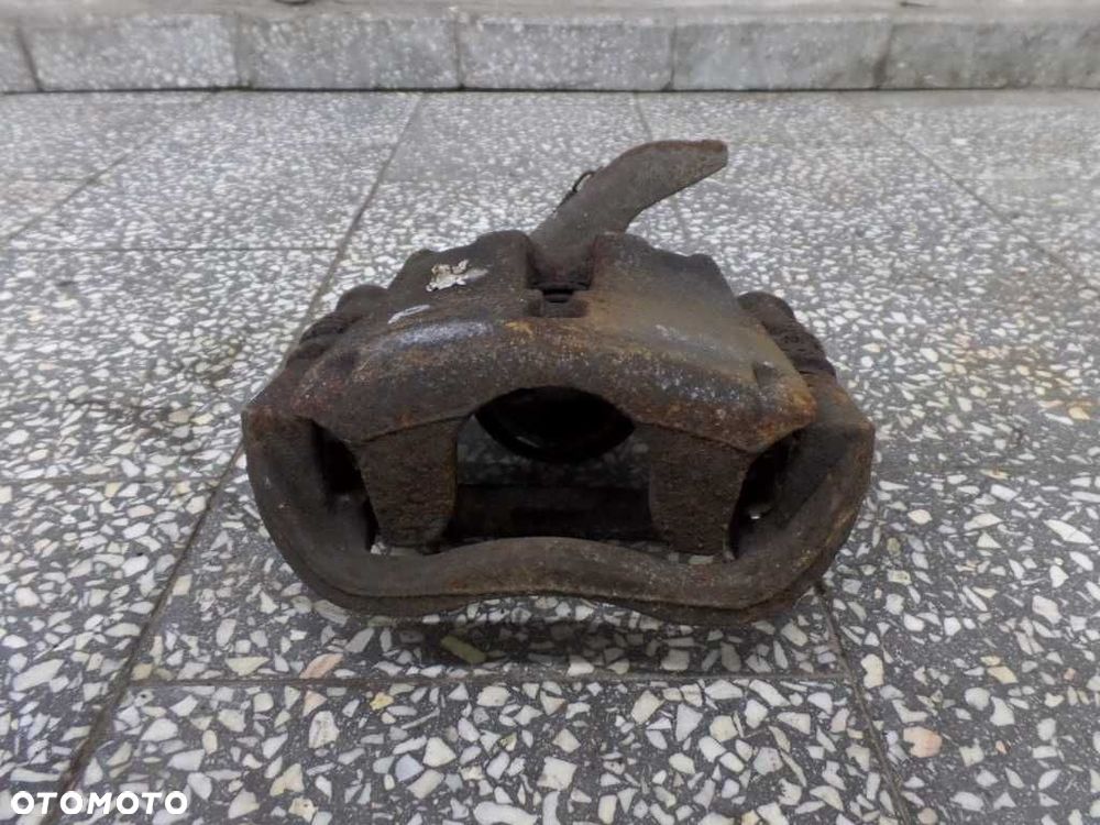 IVECO DAILY IV LIFT 35C 50C 11-14 ZACISK HAMULCOWY TYL PRAWY F 60 - 10