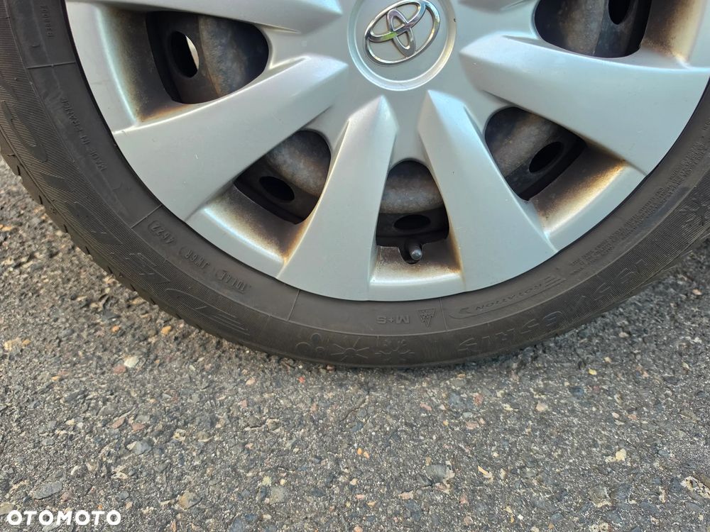 Toyota Auris 1.4 D-4D Life - 14