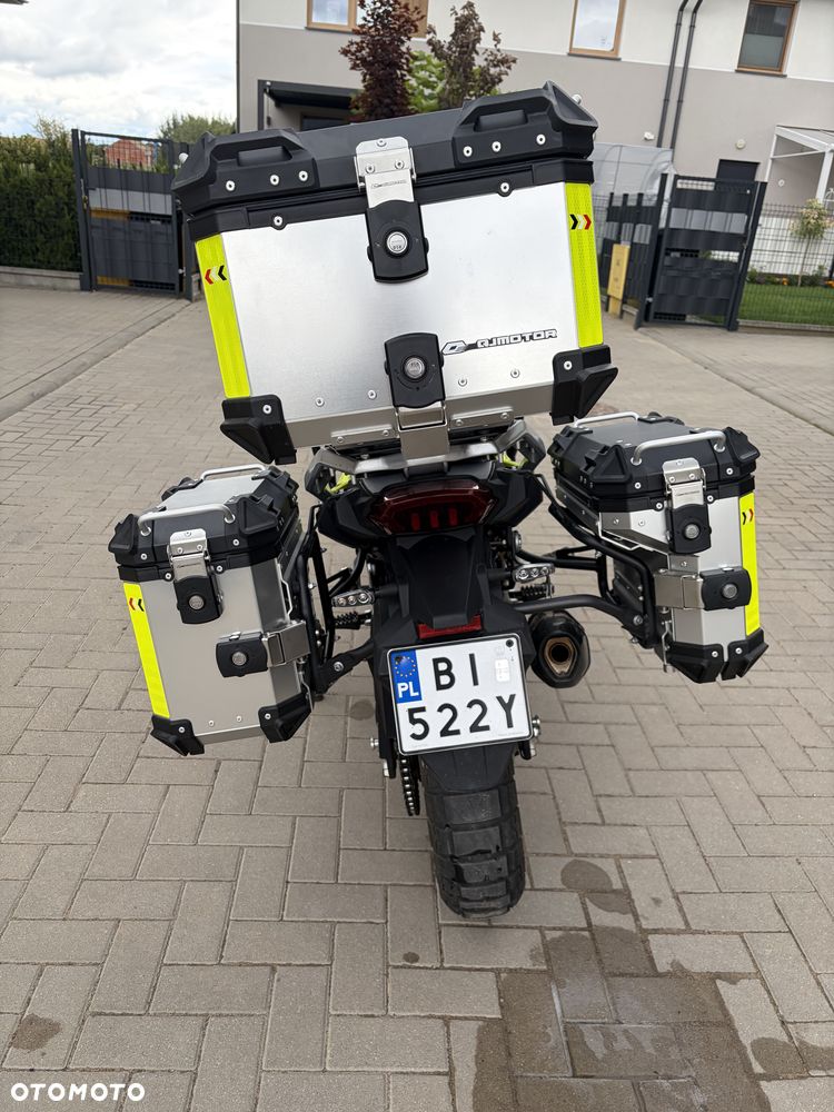 QJMOTOR SVT 650 - 7
