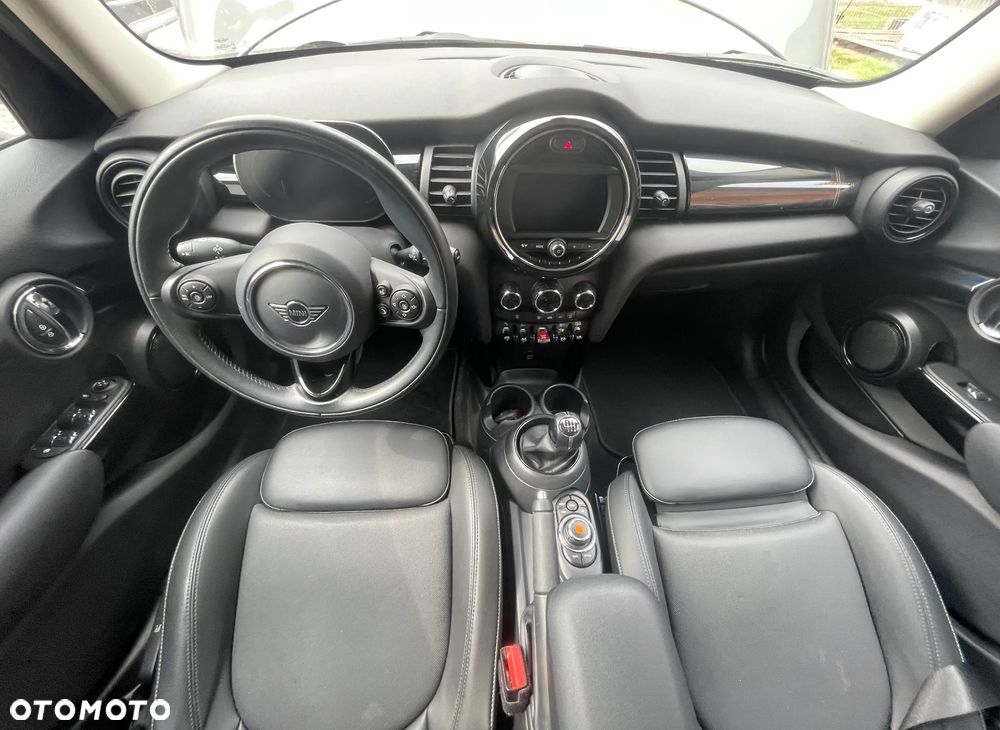 MINI Cooper - 23