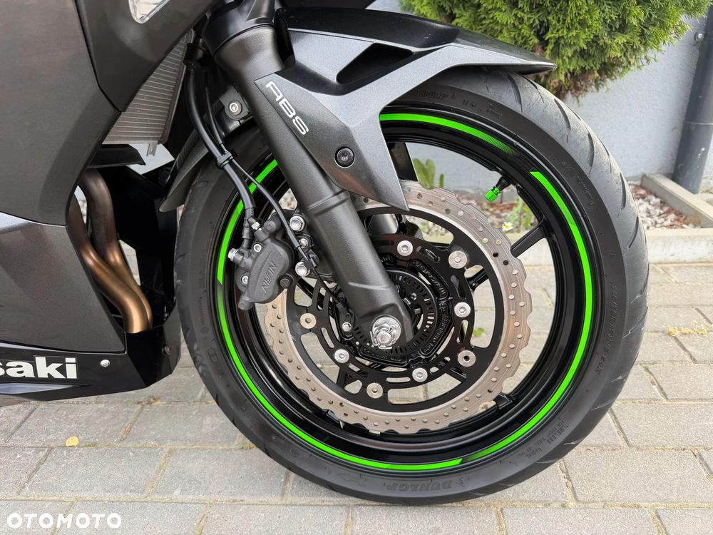 Kawasaki Ninja 400 - 17