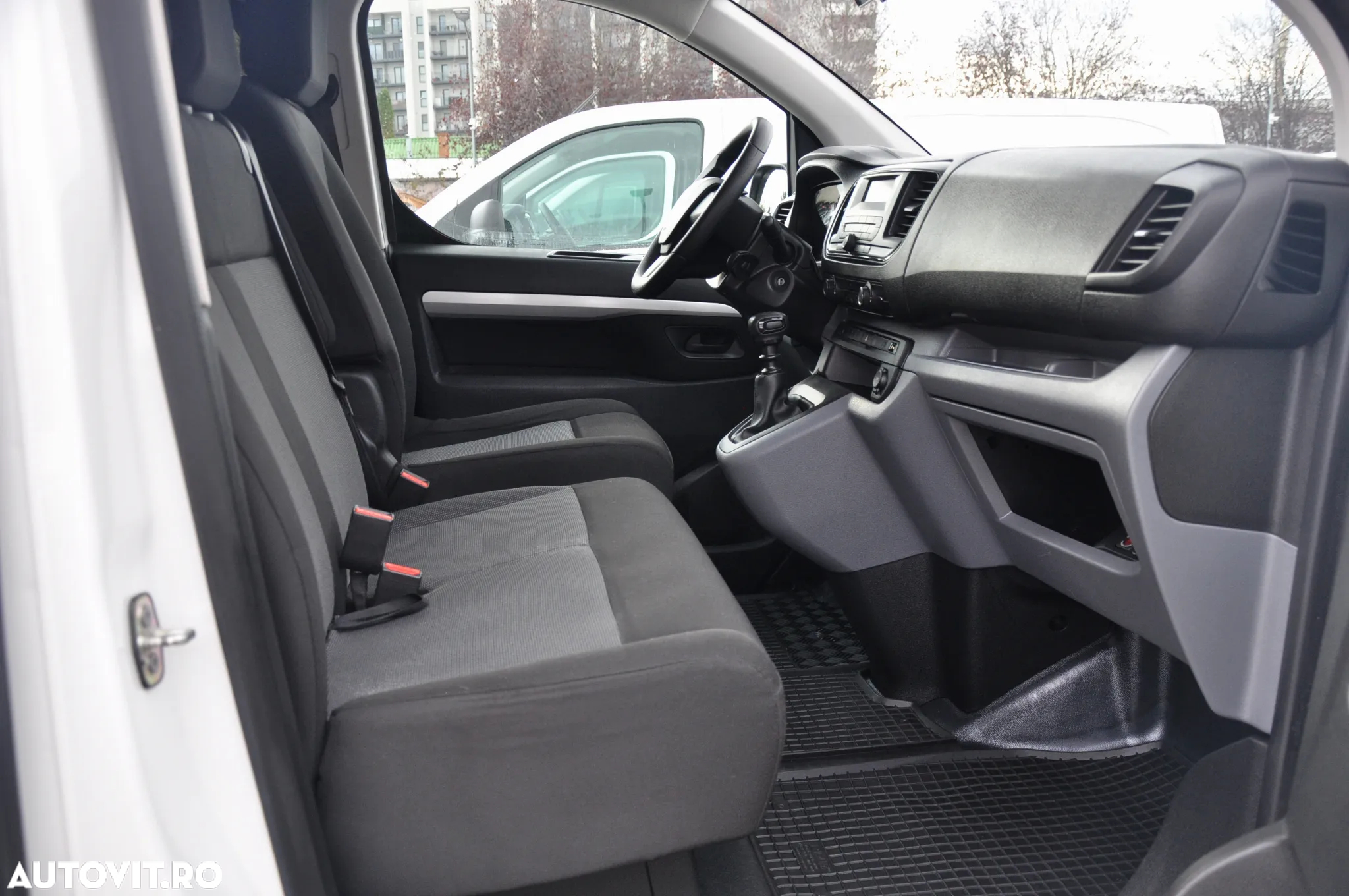 Peugeot Expert Doka 6 Locuri - 14